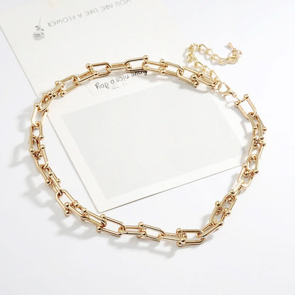Horseshoe chain bracelet piece