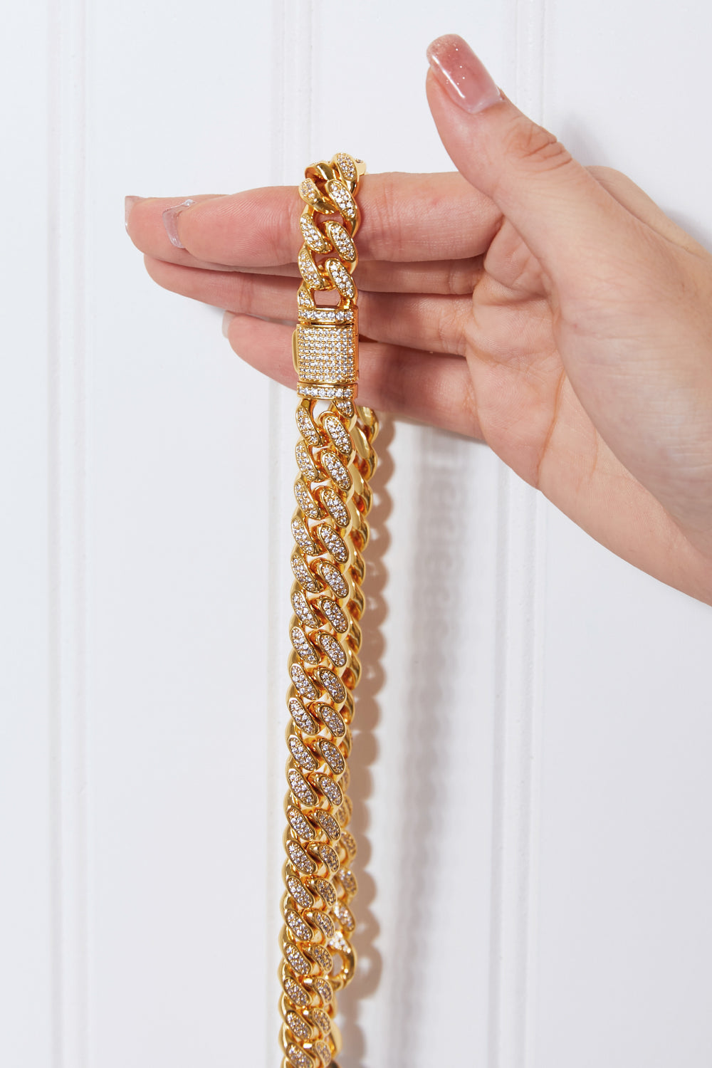 Brass curb chain necklace full overview