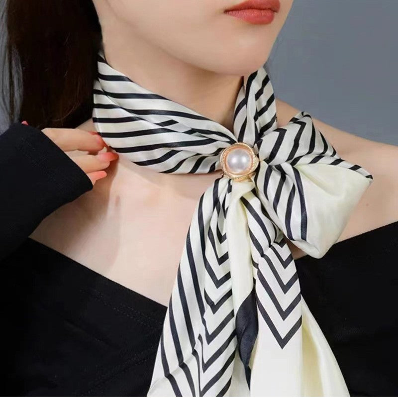 Elegant Gold‑Tone Scarf Buckles — Versatile No‑Knot Scarf Rings for Silk Scarves, Wraps & Shawls