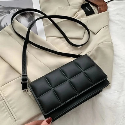 Square PU leather handbag in black