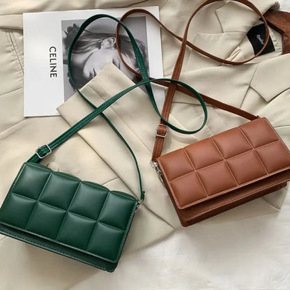 Square PU leather handbag in silver
