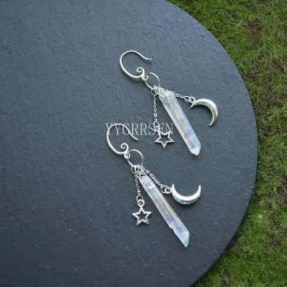 Moon quartz earrings in white