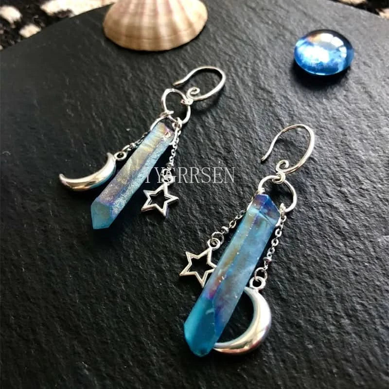 Moon quartz earrings in dark green