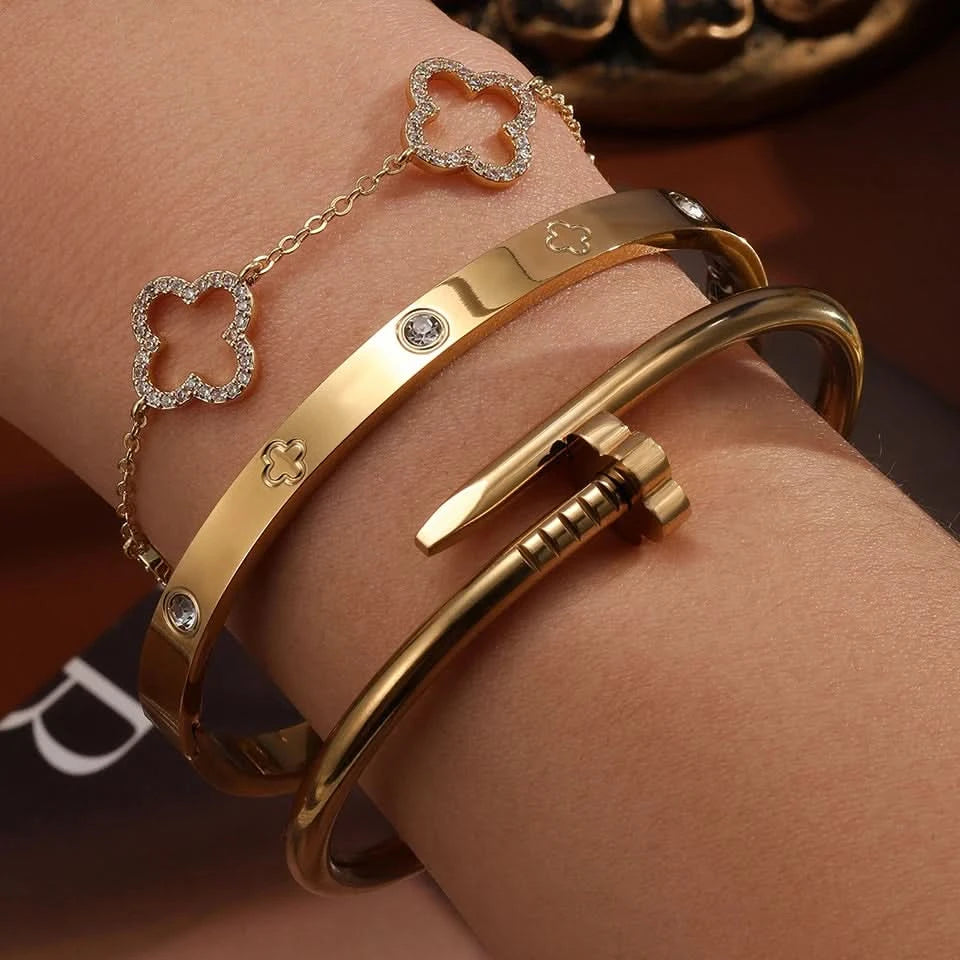 Nail bangle bracelet in two-tone finish