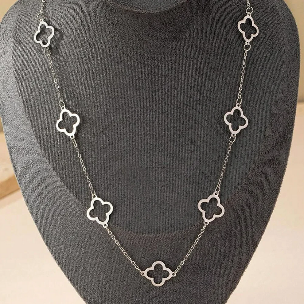 Clover charm chain detail close-up