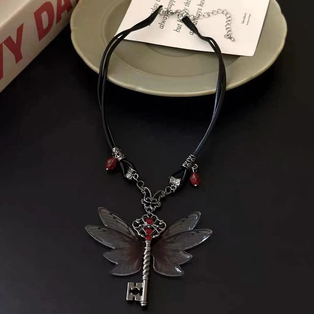 Dragonfly statement necklace lookbook styling