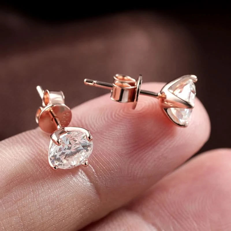 Moissanite stud earrings 0.2CT size