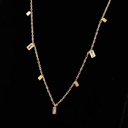 Water drop necklace scale reference