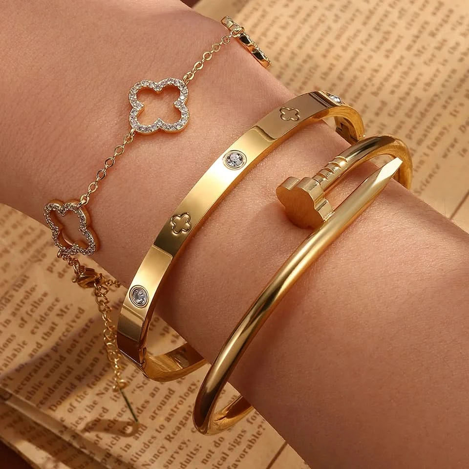 Nail bangle close-up showing clover zircon detail